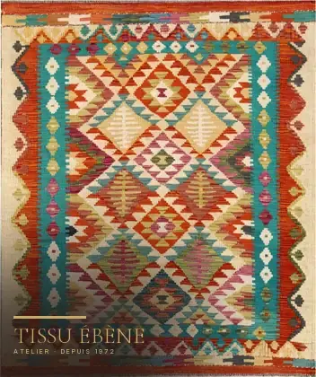 Reprise d’un kilim tissé à plat à l’atelier